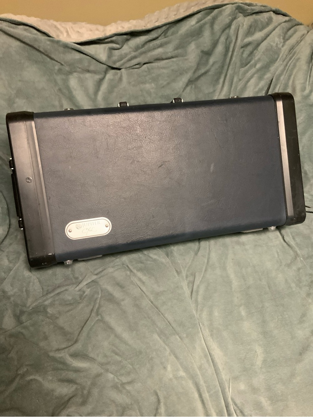 OEM Jupiter CXL replacement Trumpet Hard Case. Pre own with cosmetic scratches.